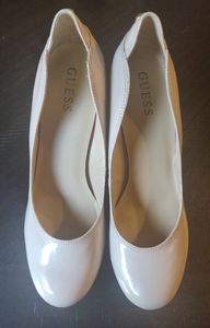 Nude heel size 9 heel 3 inch